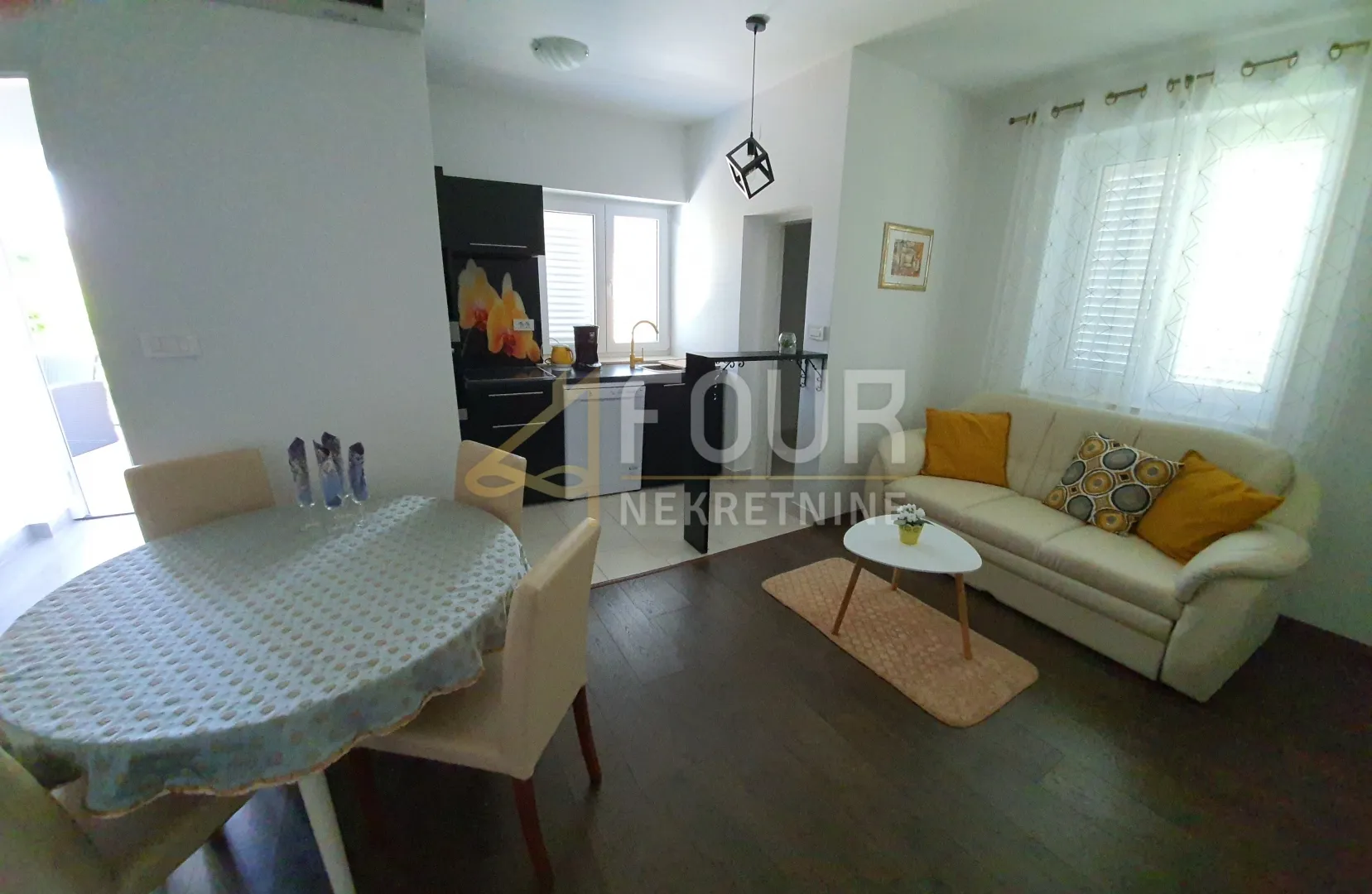 otok krk, 2s+db, 194.2m2, terasa, balkon, garaža - slika 4