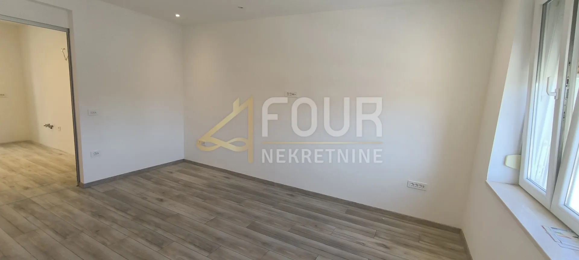 istra, pula, centar, 2s+db,72.83m2, balkon - slika 6