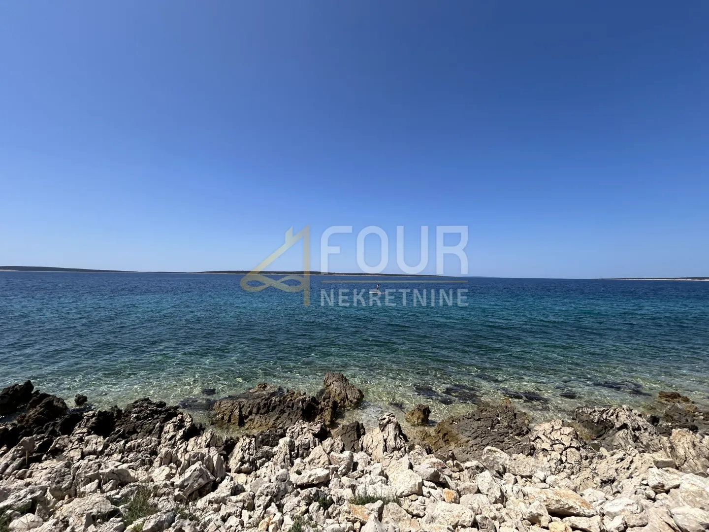 Otok Pag, Mandre, 20.302m2, zemljište 1. red do mora! - Mandre, Kolan