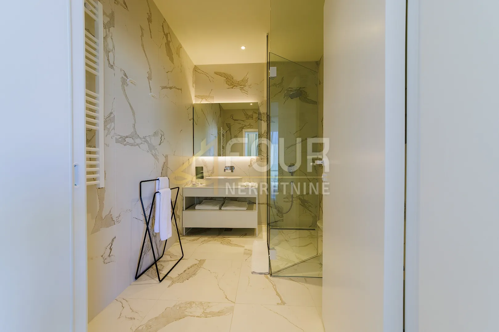 istra, umag - okolica, vila s bazenom - luksuzni resort! - slika 22