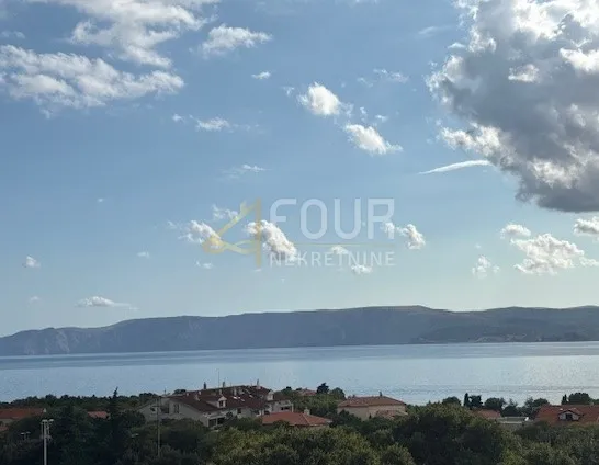 Novi Vinodolski, 66m2, 1s+db, lođa, pogled na more