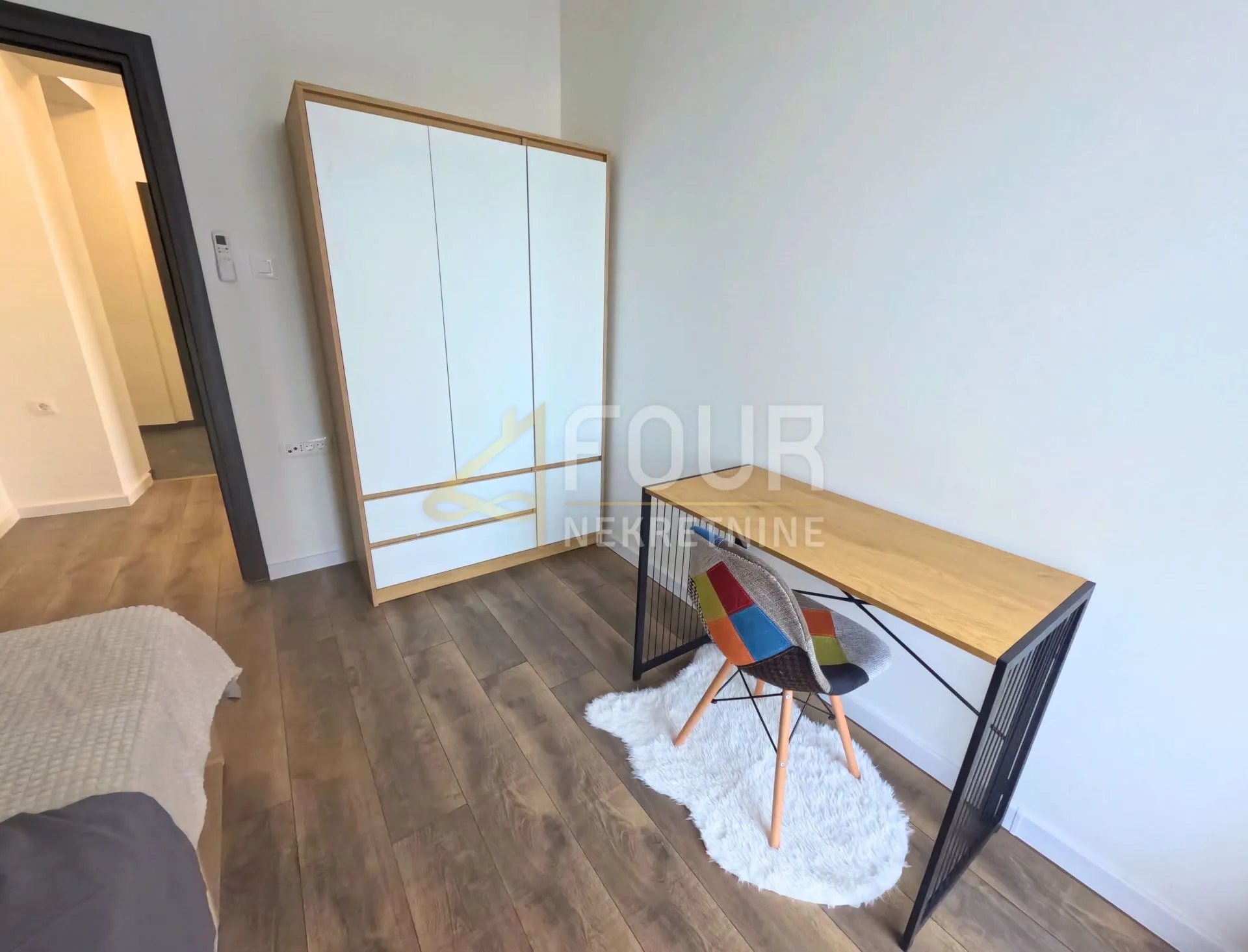 rijeka, širi centar, 98.48m2, 4s+db, balkon, adaptiran gospodski stan! - slika 8