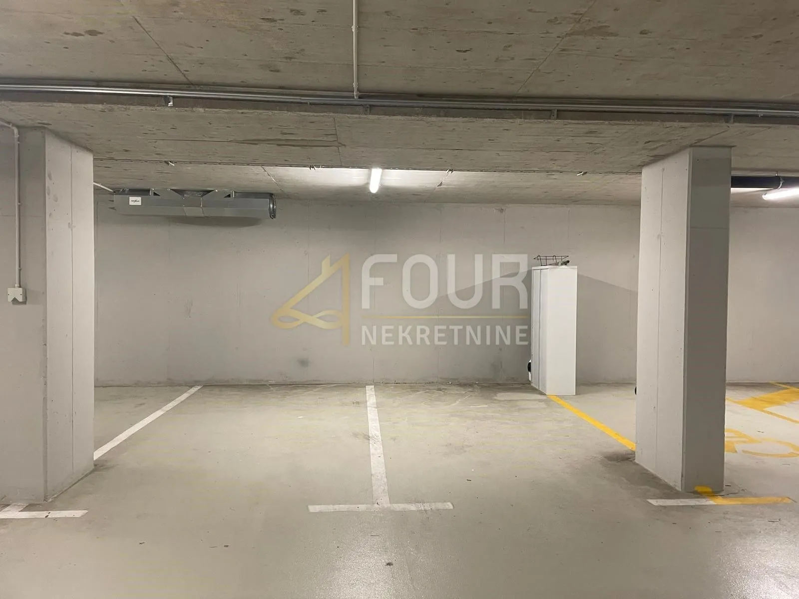Opatija, 25m2, garažno parkirno mjesto