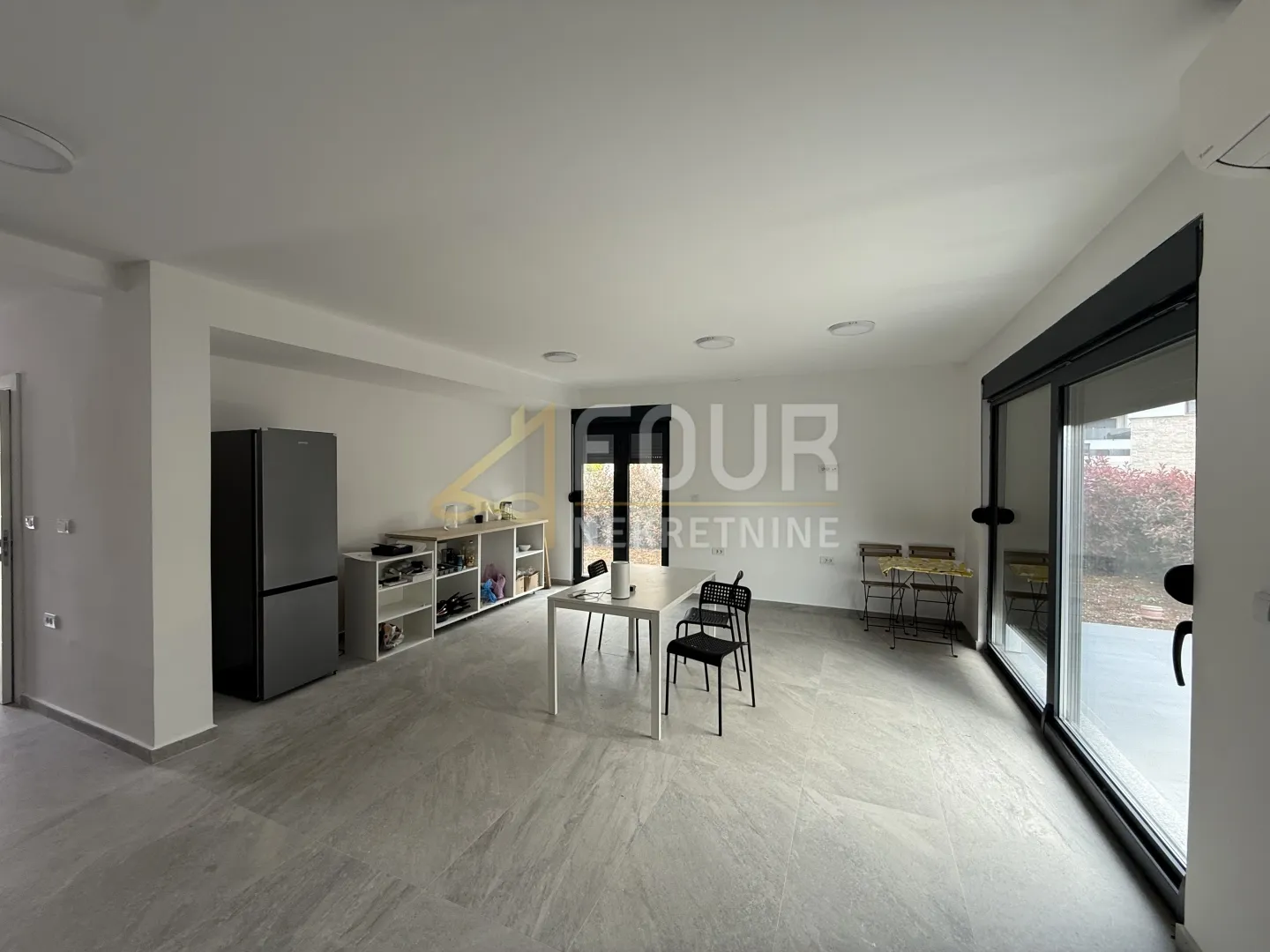 istra, poreč, 4s+db stan s terasom 168,14m2 - slika 2