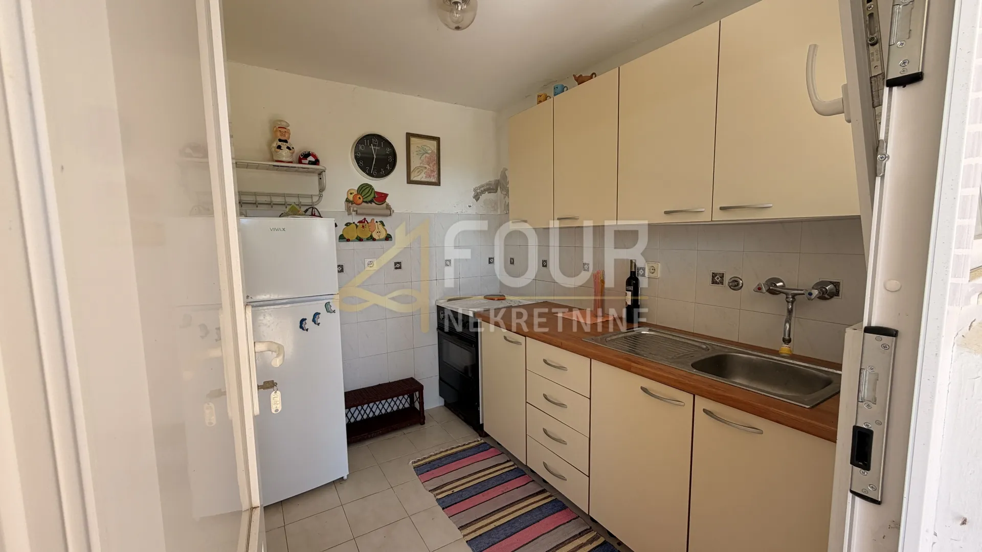 otok rab, kuća u nizu, 136m2 - slika 5