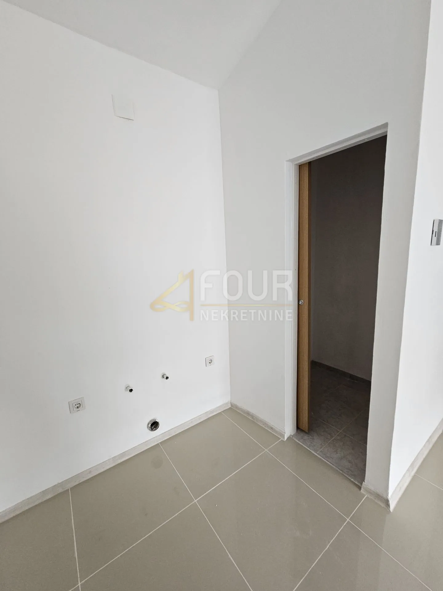 otok krk, šilo, novogradnja, 44.20m2, 1s+db, lođa, pogled na more - slika 15