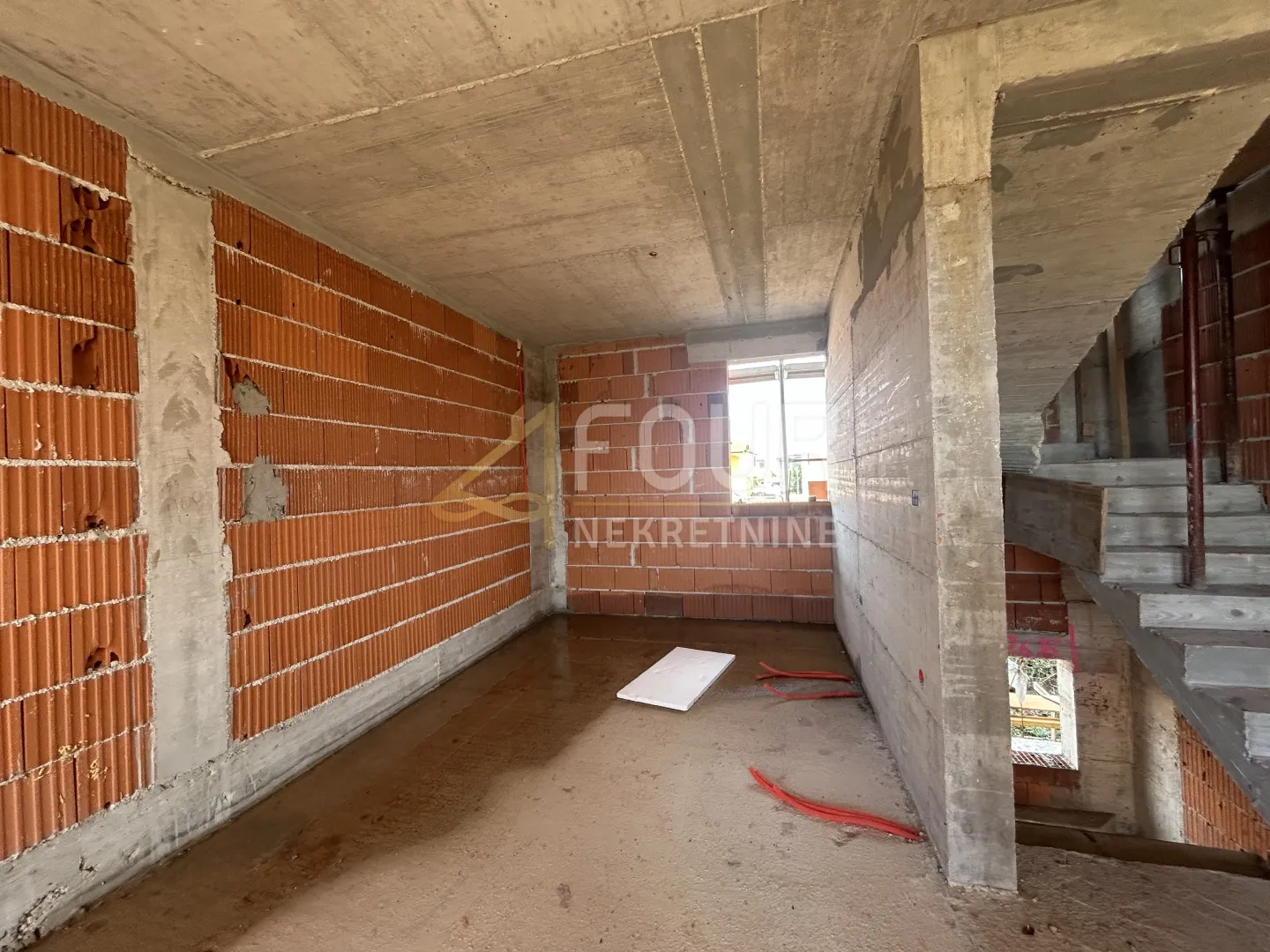istra, poreč, moderan projekt, kuća u nizu s okućnicom - slika 14