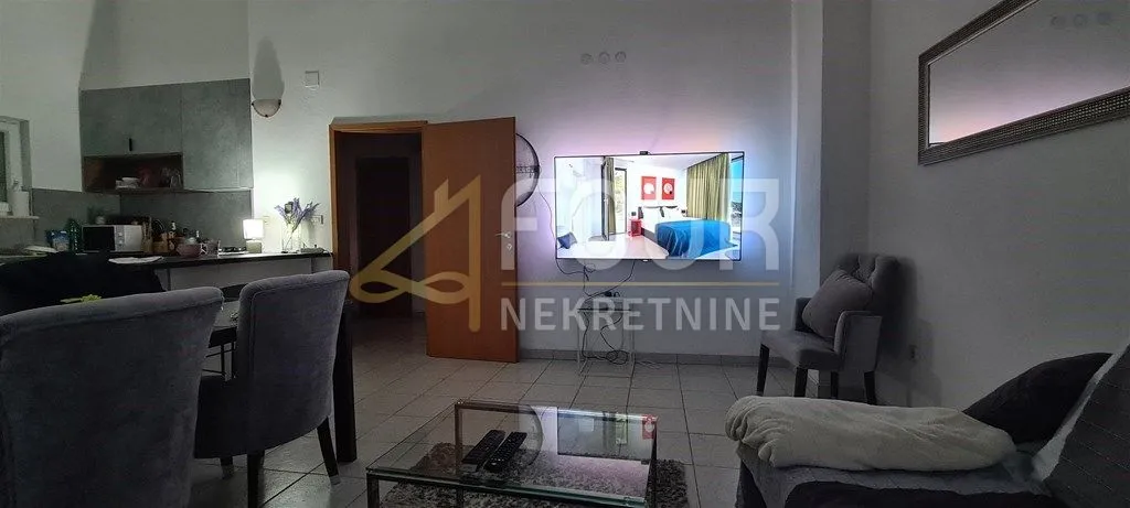 pakoštane, 2s+db, balkon, pogled na more i jezero - slika 3