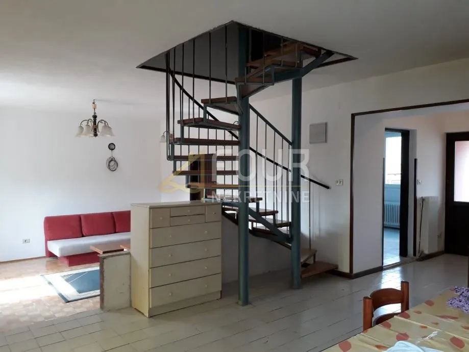 Najam, Istra, Brtonigla, kuća 160m2, garaža