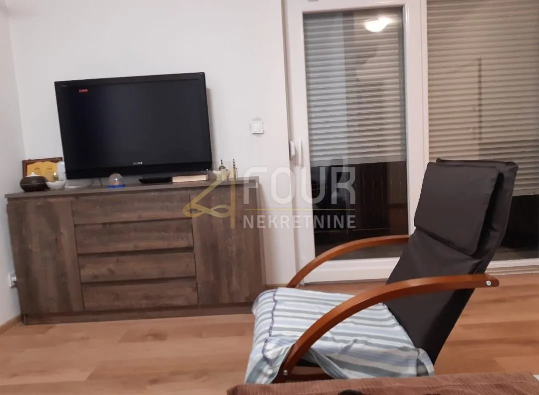 viškovo, 60.01m2, 2s+db, lođa, pogled na more - slika 6