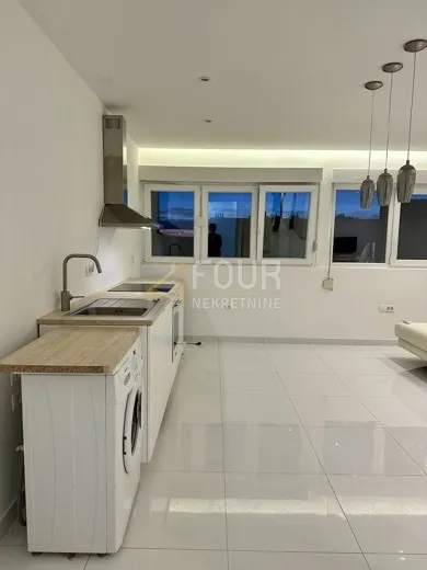 šibenik, 2s+db, 62m2, pogled na more - slika 5