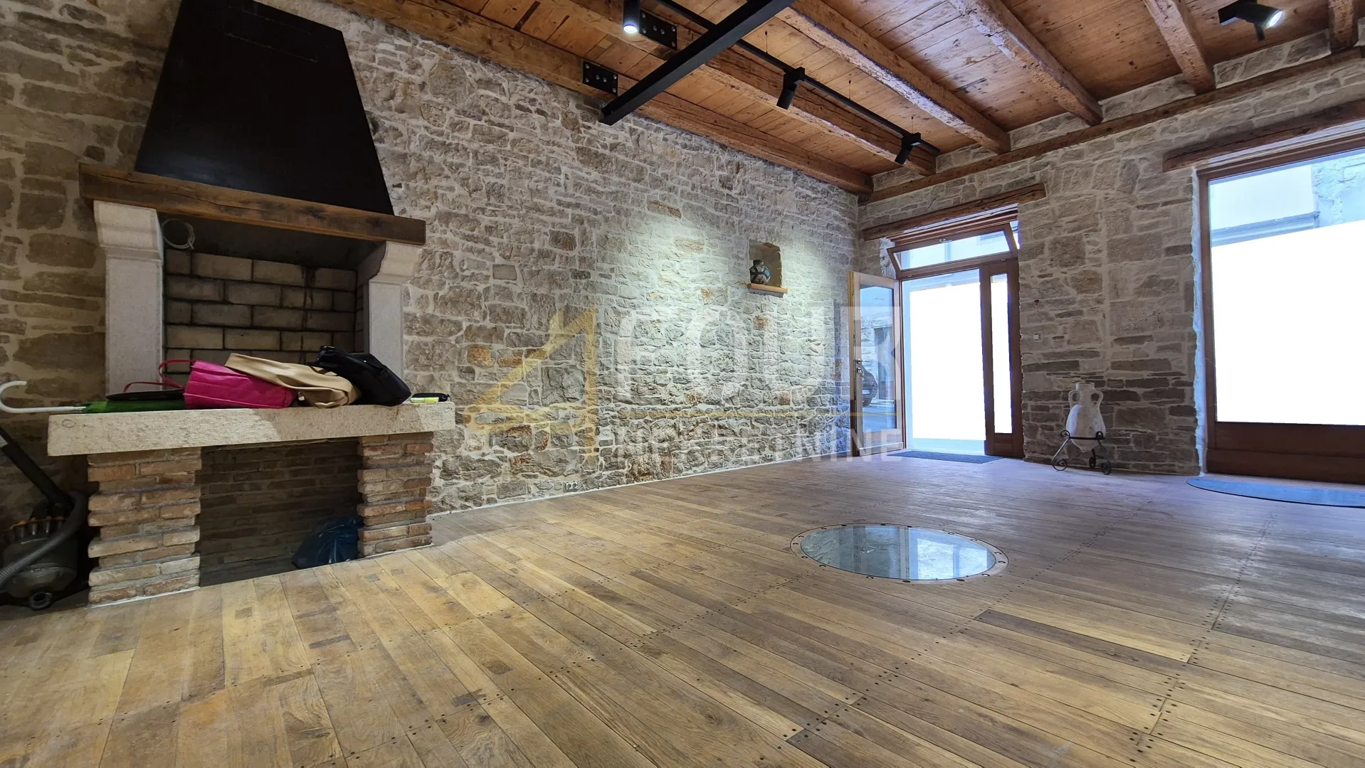 zakup, pula, centar, poslovni prostor, 36.30m2 - slika 5