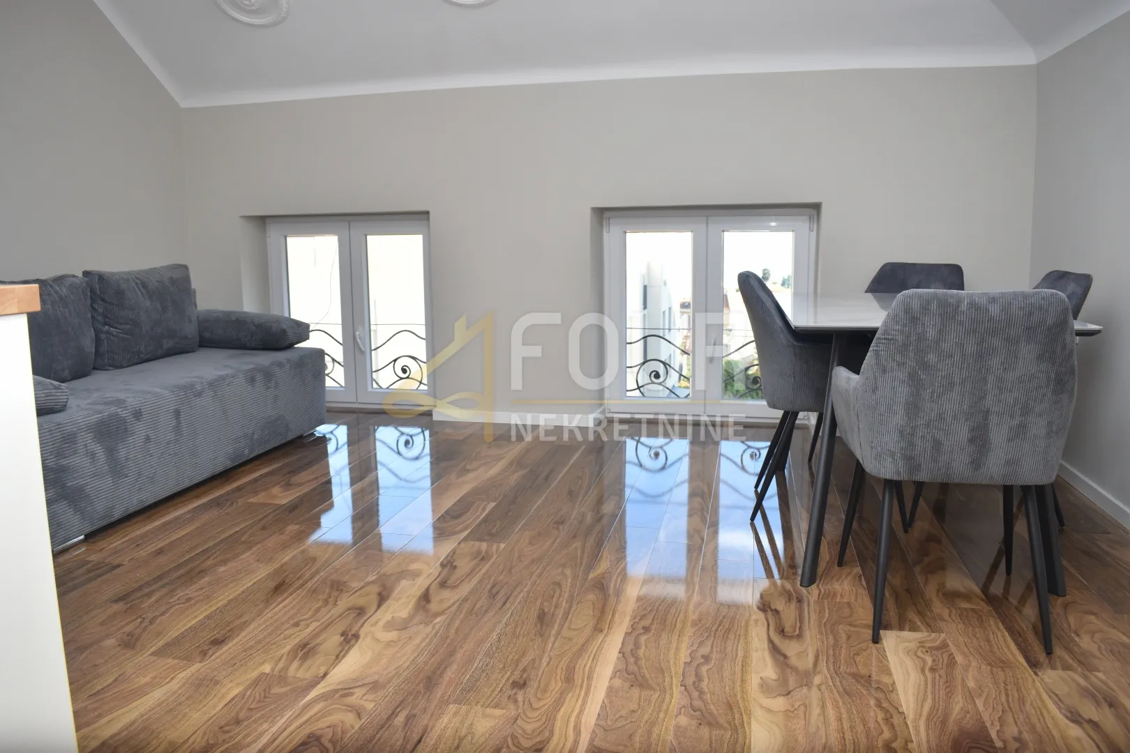 opatija, 89.26m2 - u naravi dva stana - slika 10