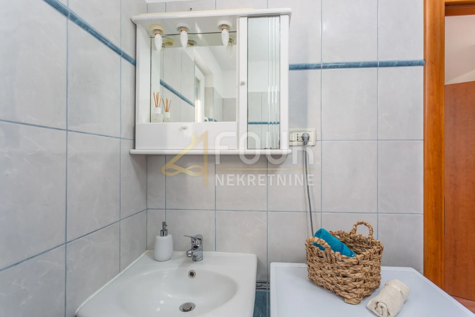 najam, klana, 1s+db, 40m2 - slika 16