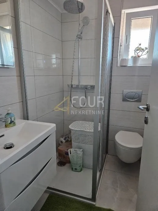 crikvenica, 3s+db, 77.18m2, balkon + lođa, garaža - slika 5