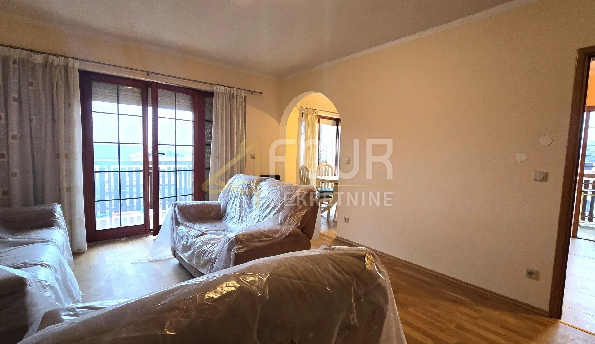 marinići, kuća poslovno-stambene namjene, 230m2 - slika 2