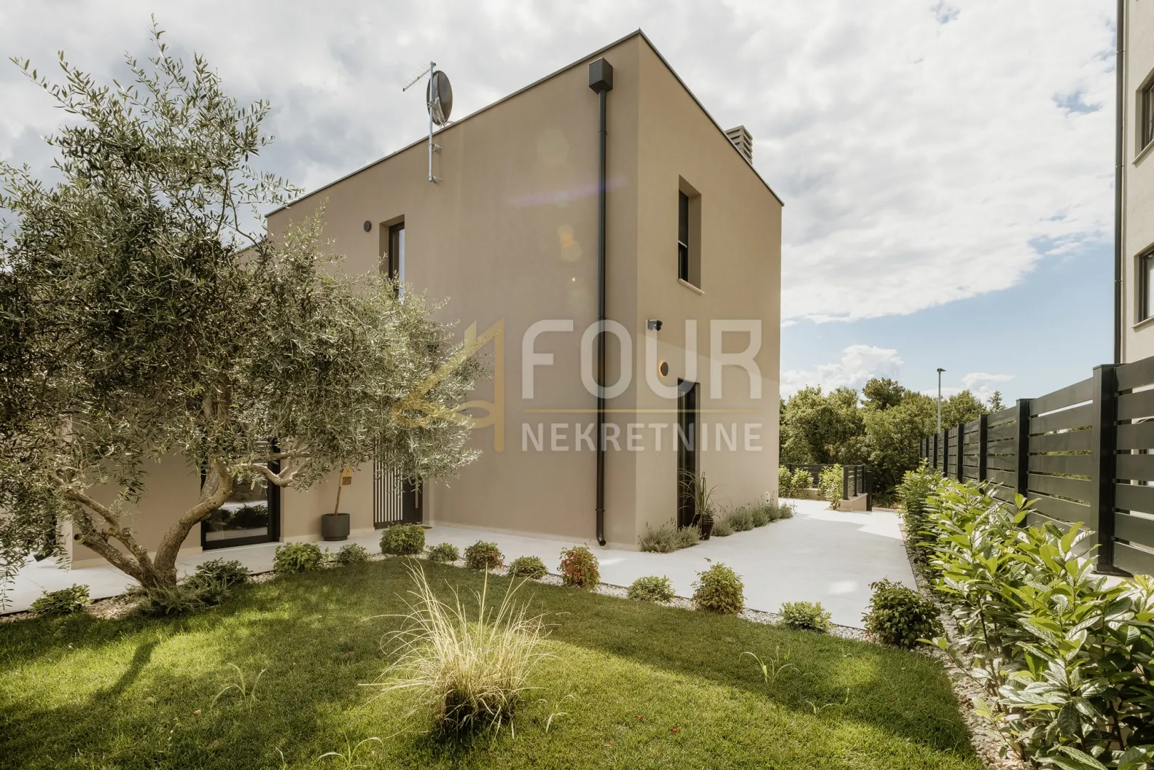 istra, poreč - okolica, vabriga, novogradnja, moderna vila s bazenom - slika 25