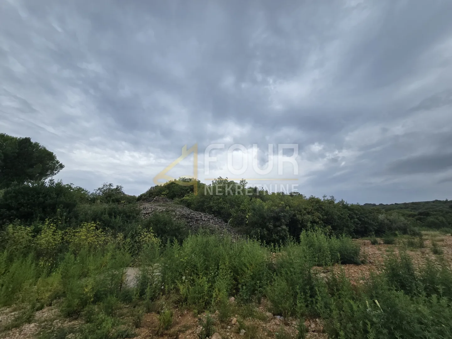 otok krk, grad krk, zemljište, 1.318m2 - slika 2