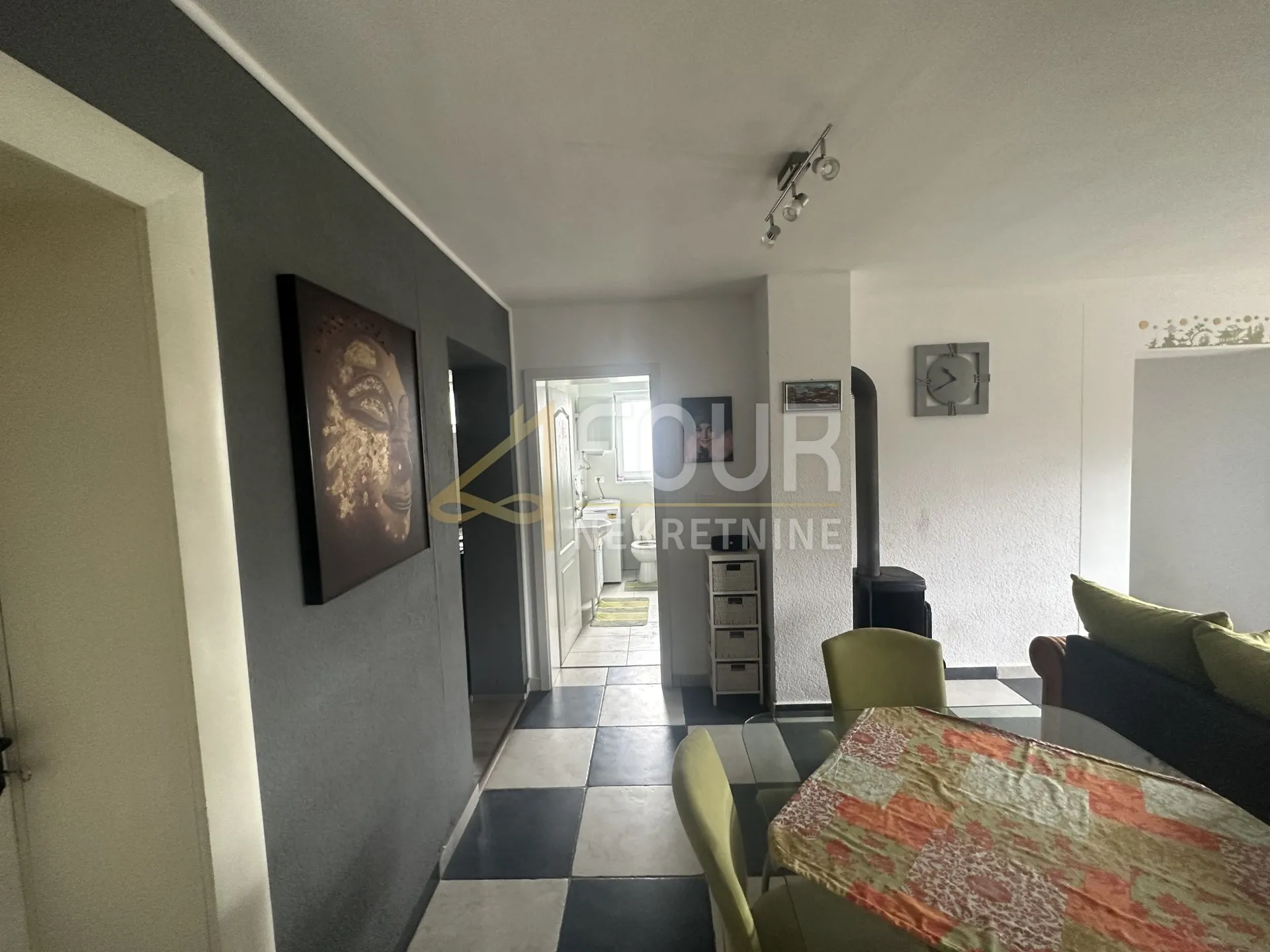 kastav, prekrasna samostojeća kuća od 309m2 s uređenom okućnicom - slika 3