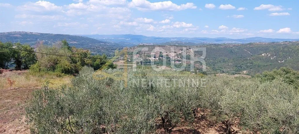 istra, pazin, zemljište 1.747m2 s pogledom na jezero - slika 3