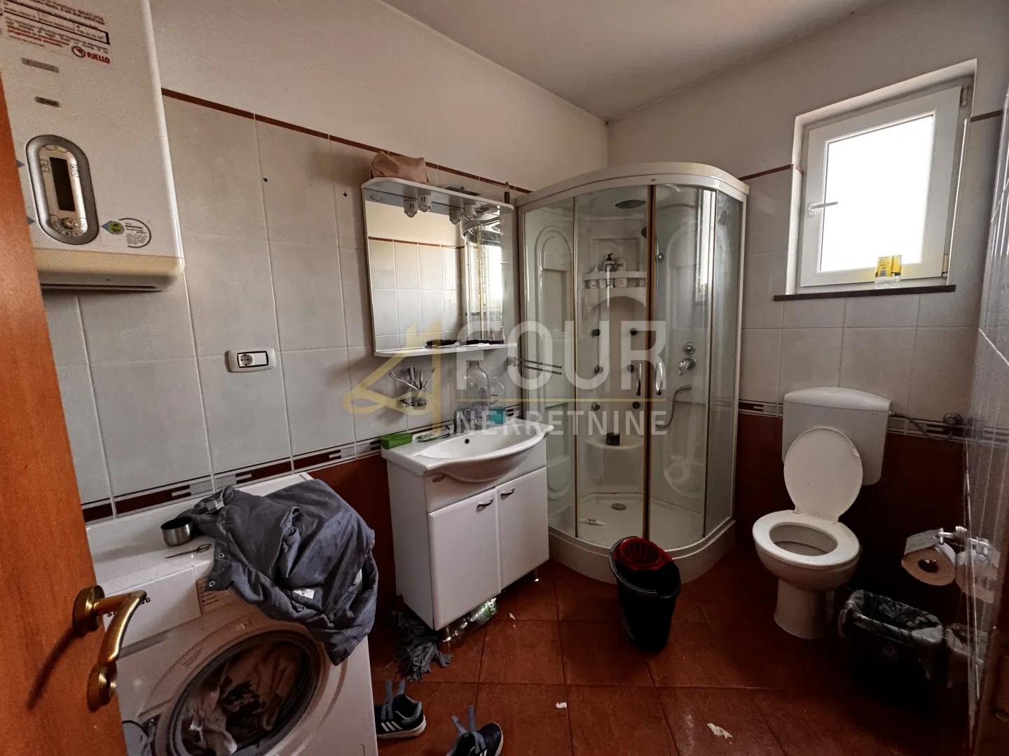 kastav, dvojna kuća, 300m2 - slika 17