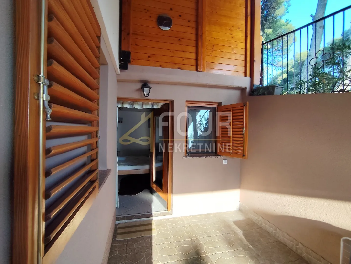 istra, medulin, 2 apartmana, okućnica, pogled na more - slika 26