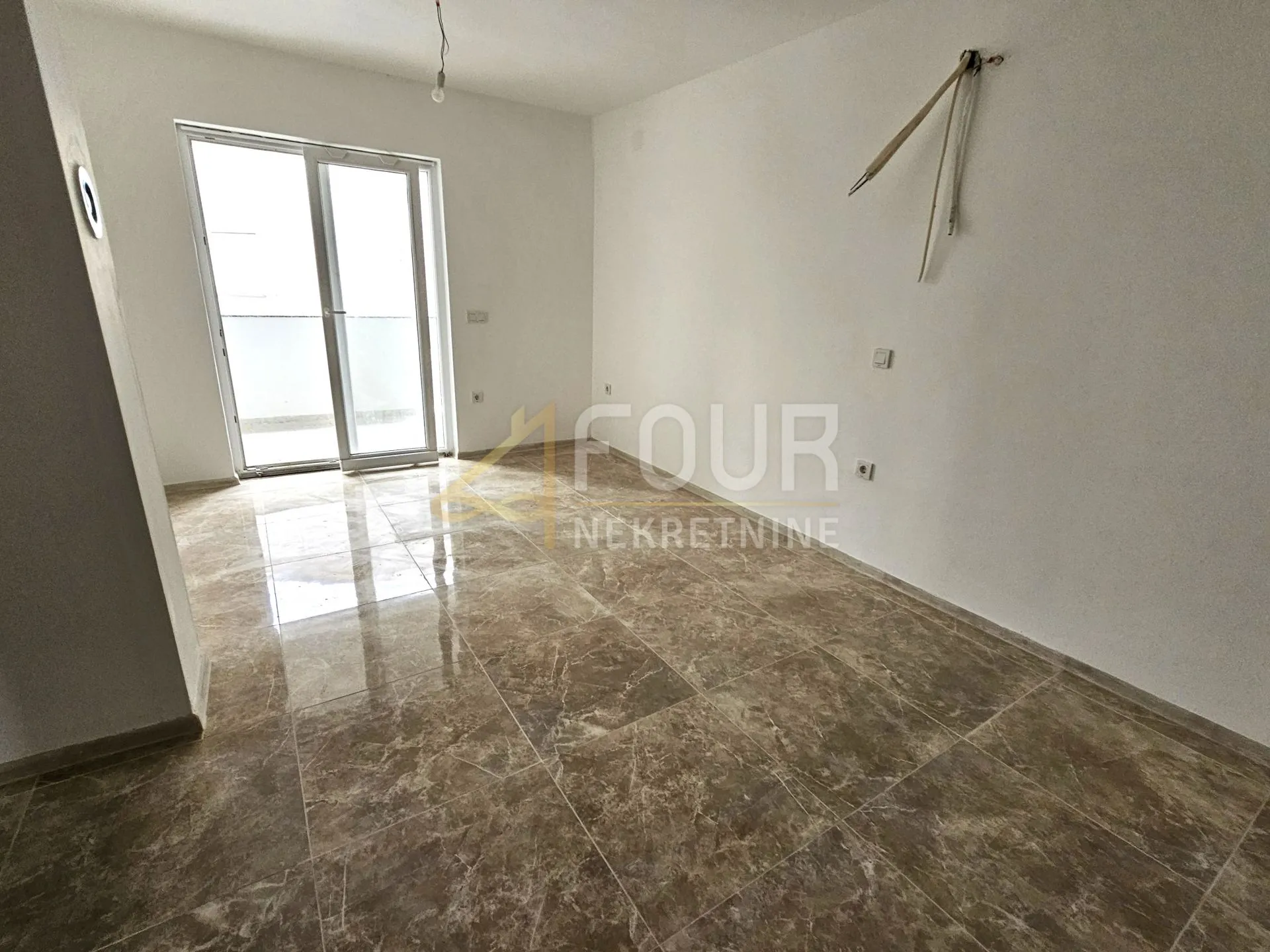 otok krk, šilo, novogradnja, 39.40m2, 2s+db, lođa, pogled na more - slika 3