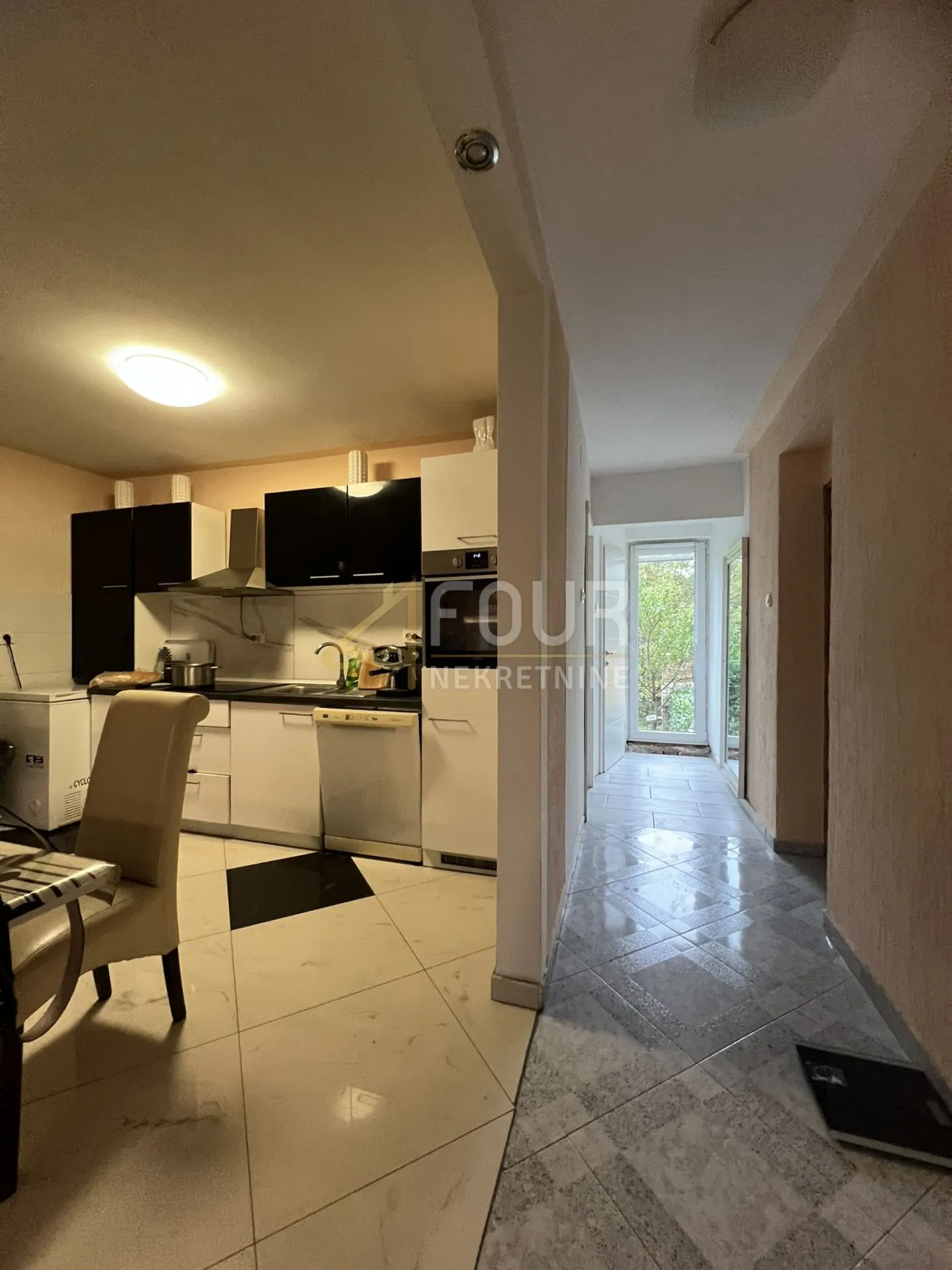 viškovo, etaža s okućnicom, 111.51m2, konoba, garaža - slika 3