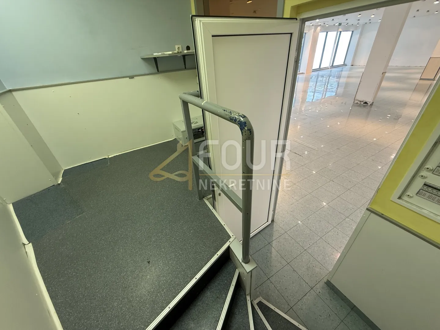 zakup, istra, pula, centar, poslovni prostor, 242m2 - slika 8
