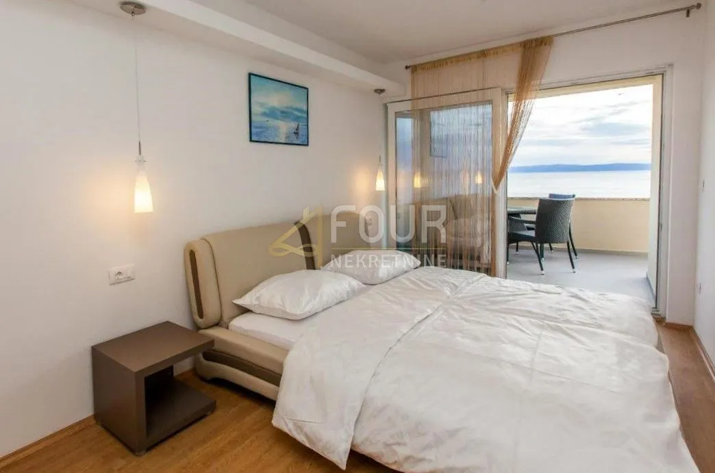 otok krk, stara baška, apartman 110m2, 1. red do mora - slika 14