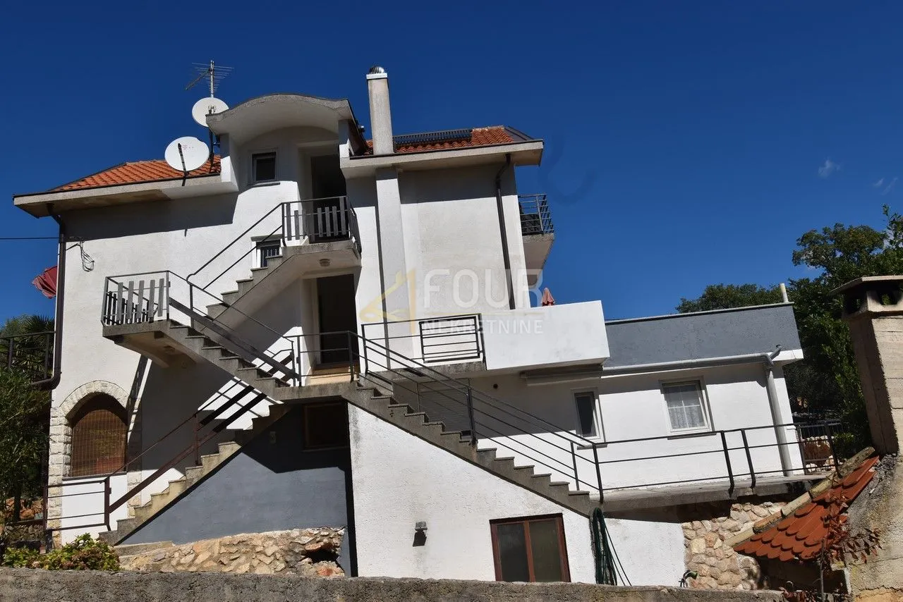 otok krk, kuća s 3 apartmana i pogledom na more - slika 42