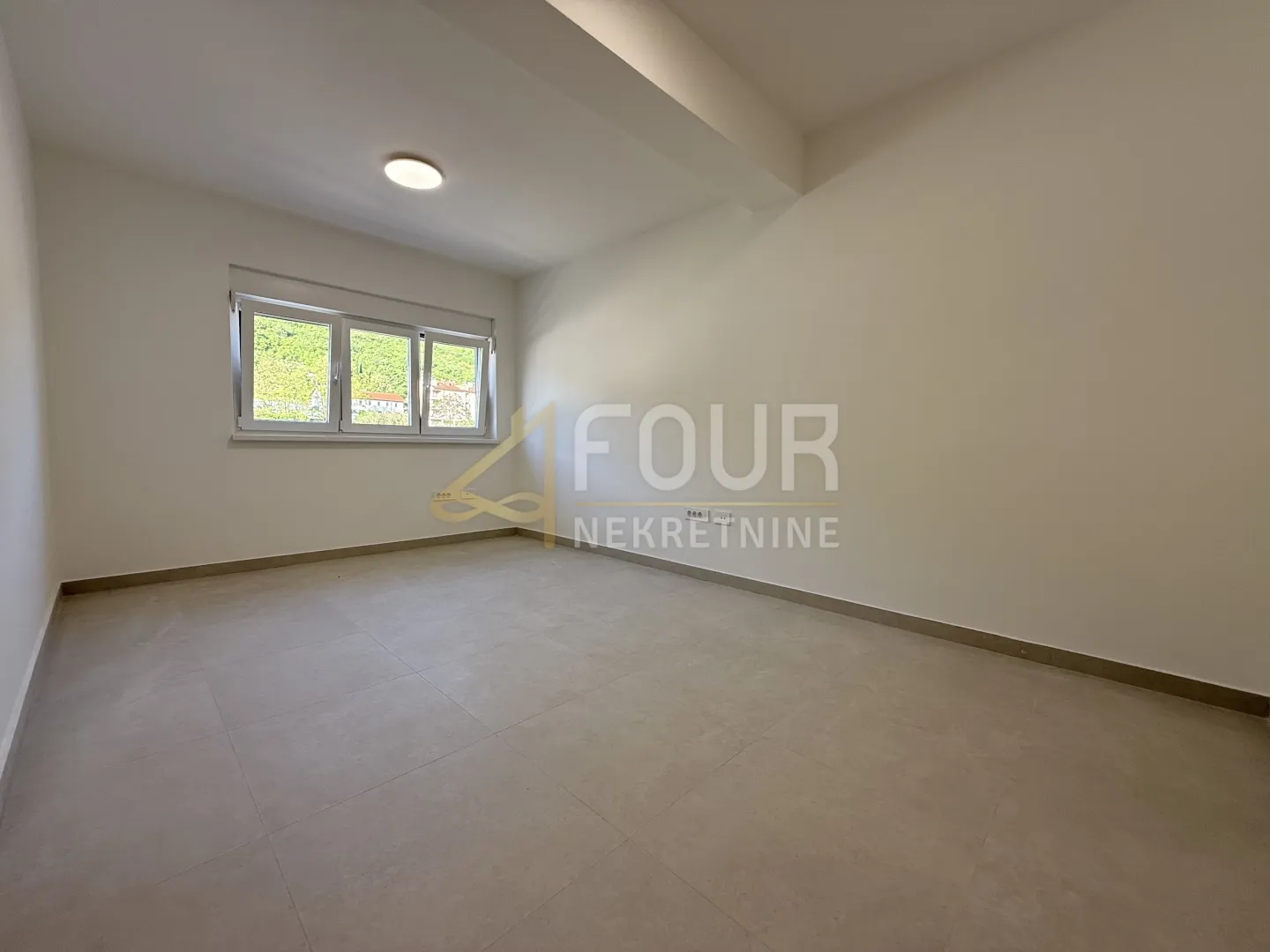 zakup, škurinje, poslovni prostor - uredi, 147m2 - slika 12