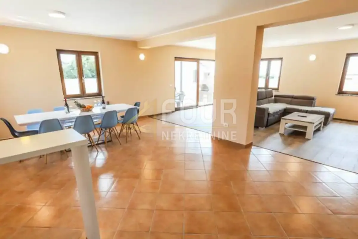 istra, galižana, vila s bazenom + teretana - slika 3