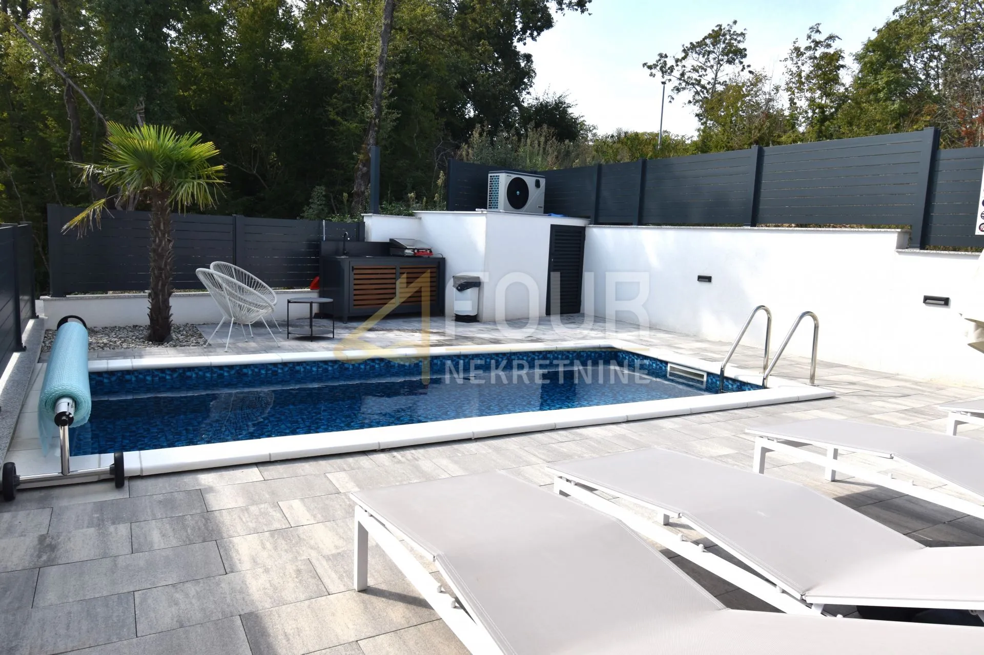 otok krk, malinska, novogradnja, 88.42m2, 3s+db, bazen, okućnica - slika 2