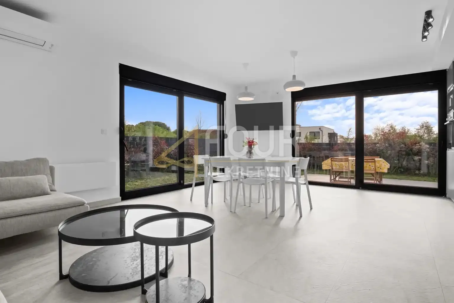 Istra, Poreč, 4s+db stan s terasom 180,32m2