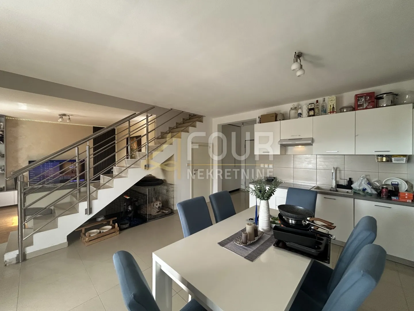 istra, pula, ilirija, 98.49m2, dvoetažni stan, 2 terase - slika 4