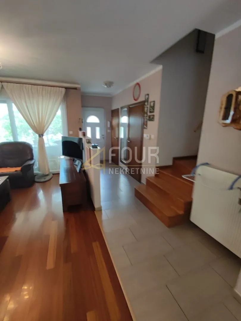 kostrena, 3s+db, 111.31m2, okućnica, pogled na more - slika 6