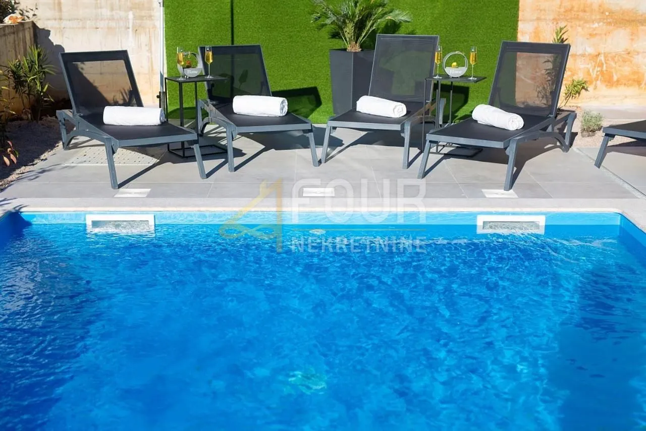 otok krk, malinska, dvoetažni 3s+db, 91.03m2, okućnica, bazen - slika 2