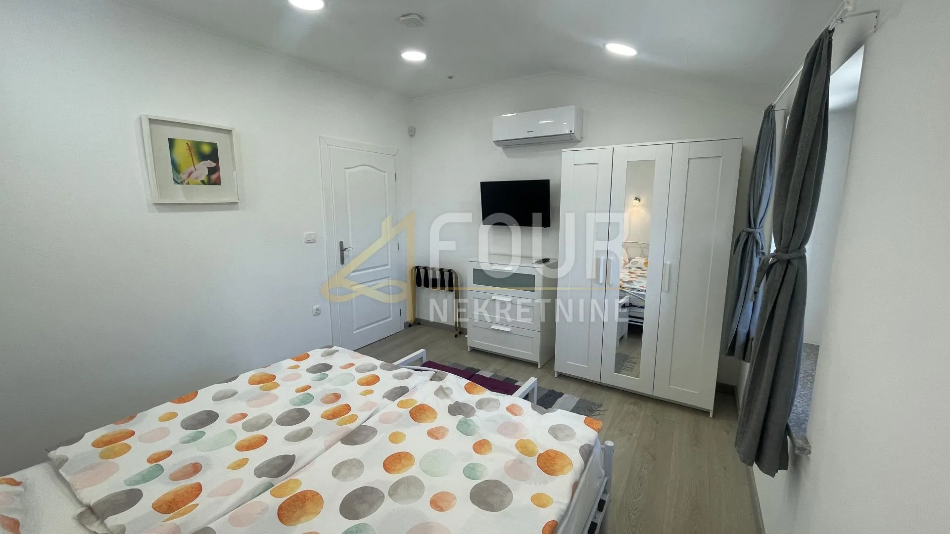 istra, poreč, kamena vila s bazenom - slika 39
