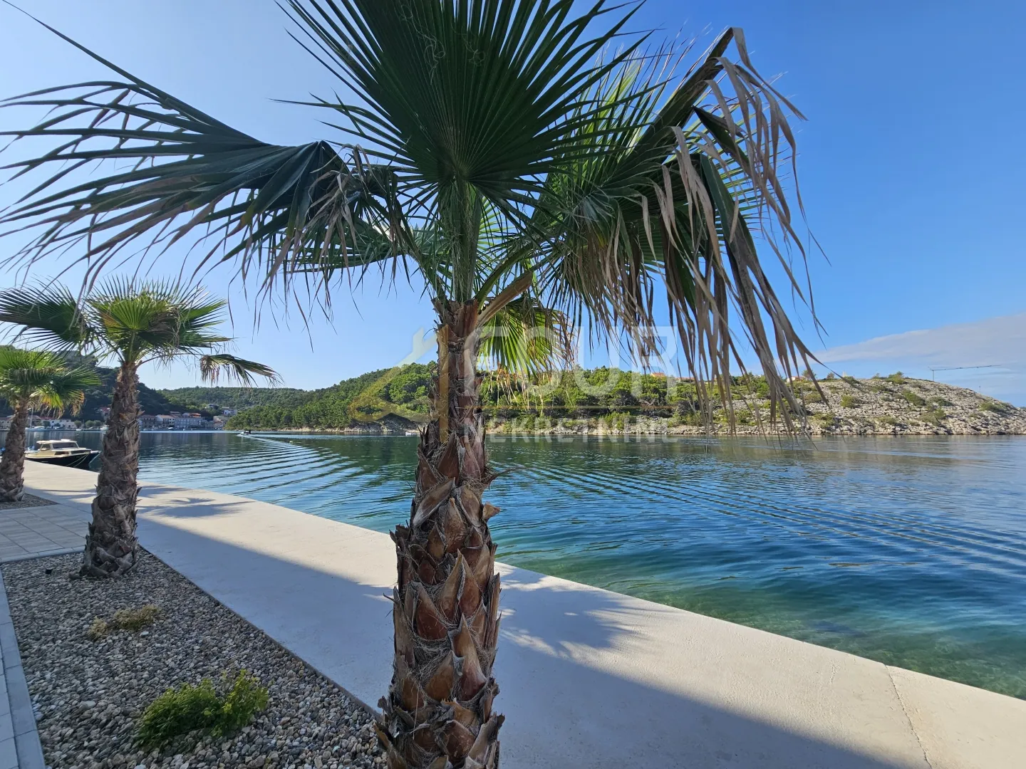 Dalmacija, Novigrad, 1s+db, 43.33m2, PRVI RED DO MORA