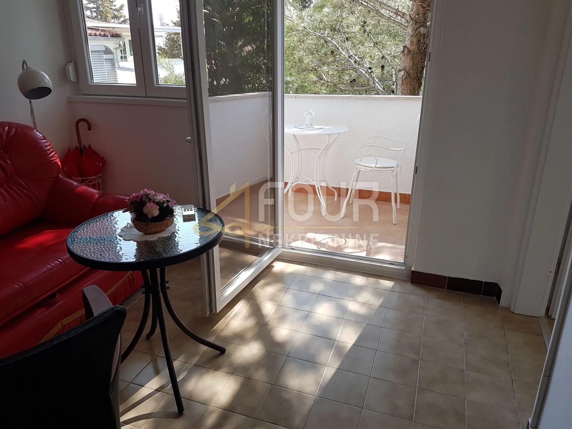 istra, barbariga, 40m2, garsonijera, balkon, parkirno mjesto - slika 4