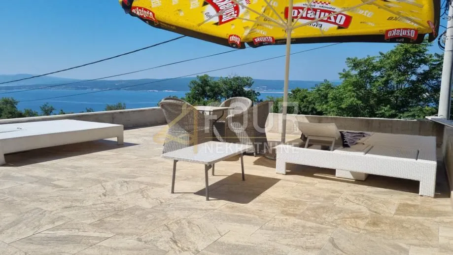 Dramalj, objekt 40.32m2 + terasa s pogled na more - Dramalj, Crikvenica