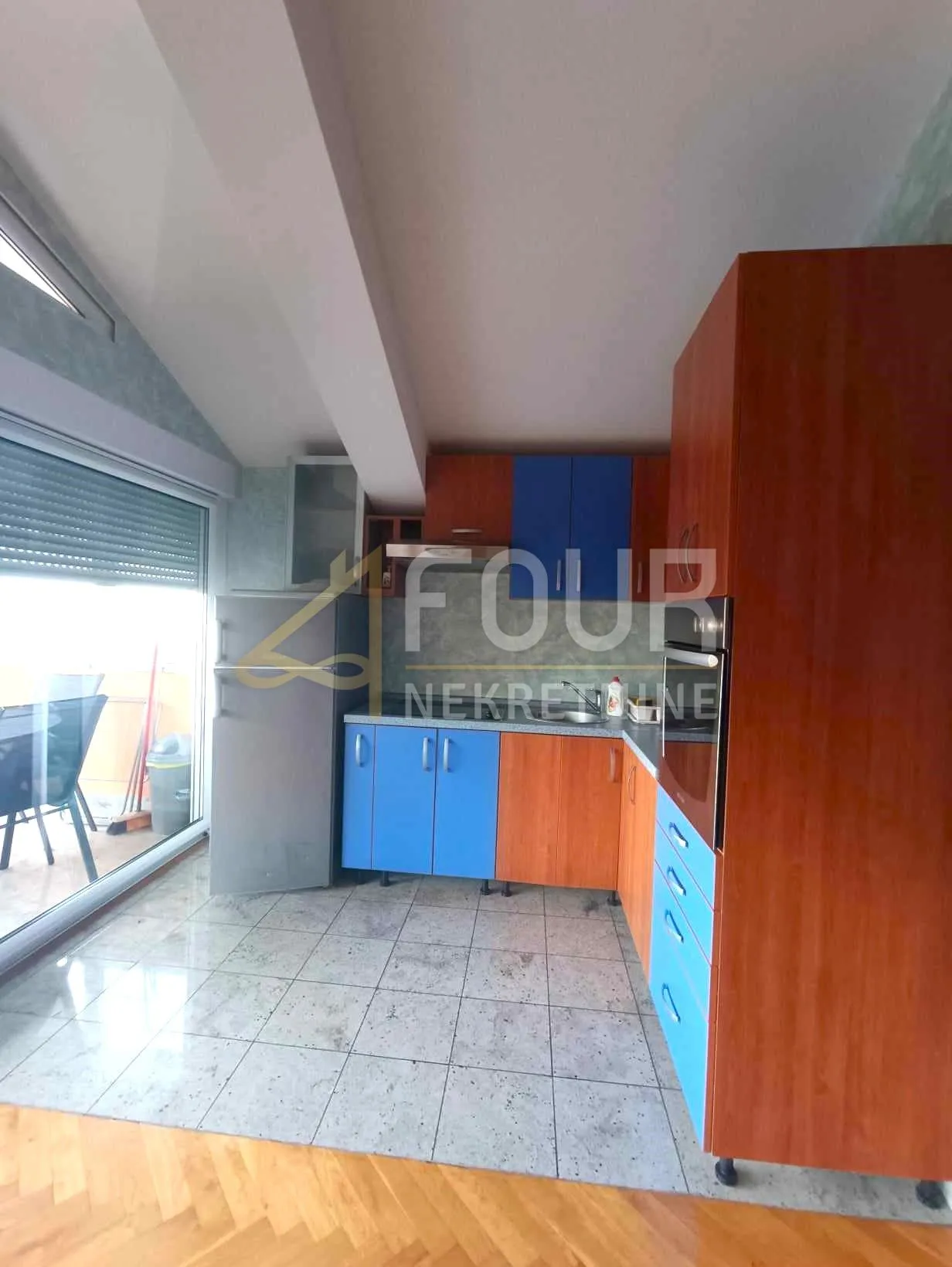opatija, vila s 15 stanova, 400m od mora! - slika 4