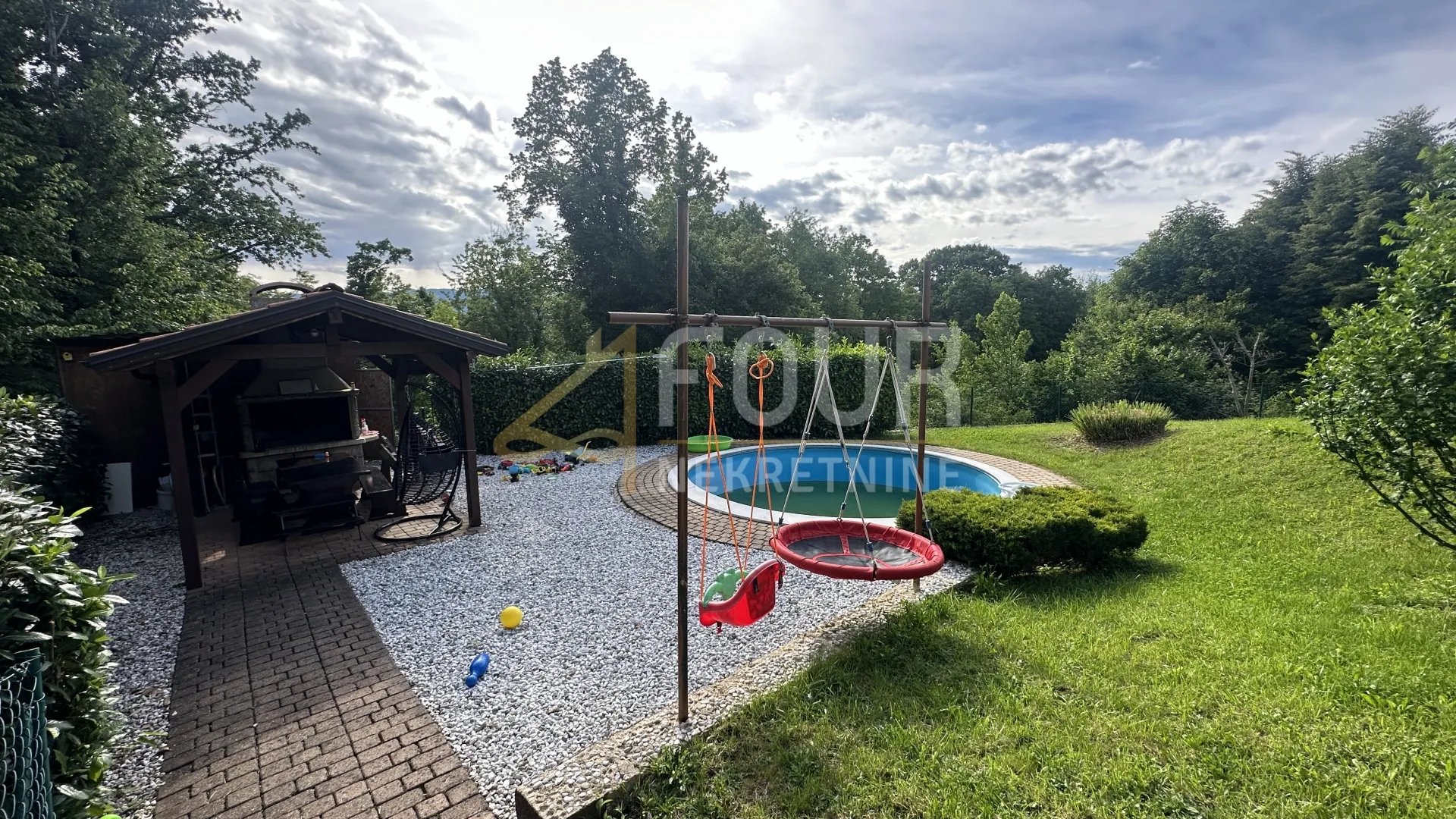 viškovo, dvoetažni 3s+db, 141.89m2, zajednički bazen - slika 34