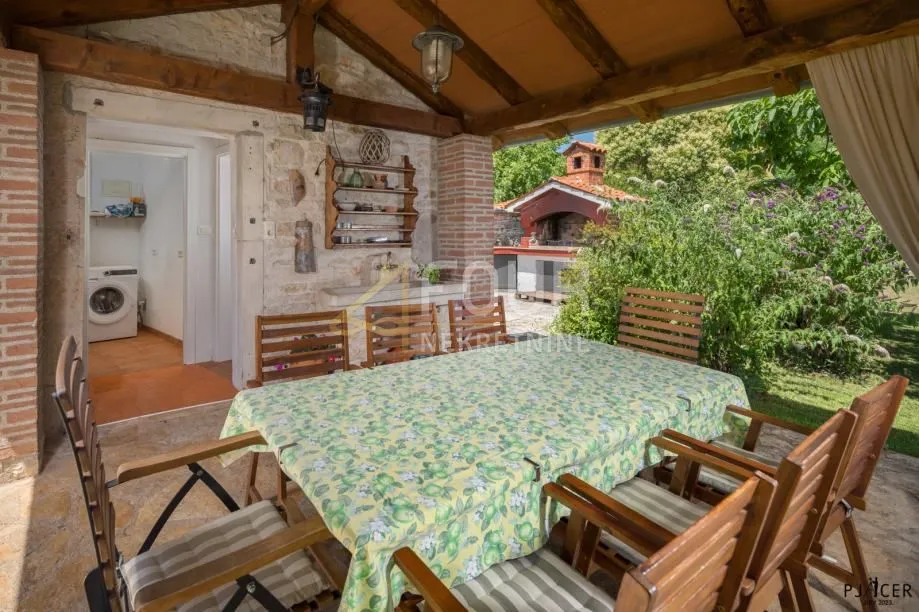istra, tinjan, kamena istarska kuća s bazenom i velikim zemljištem - slika 4