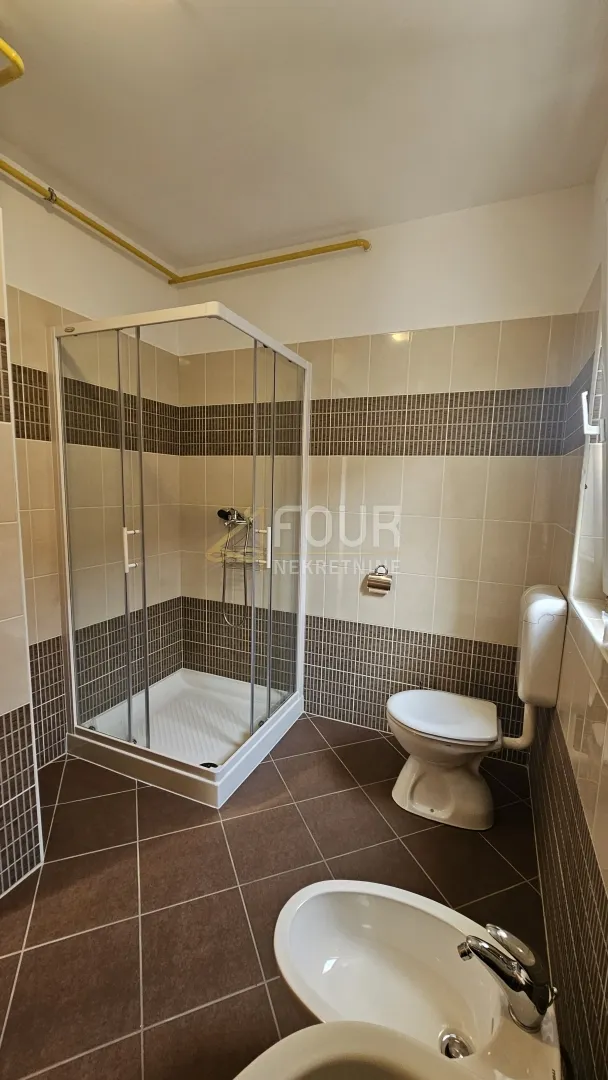 viškovo, 75.11m2, 2s+db, balkon, veliko spremište! - slika 8