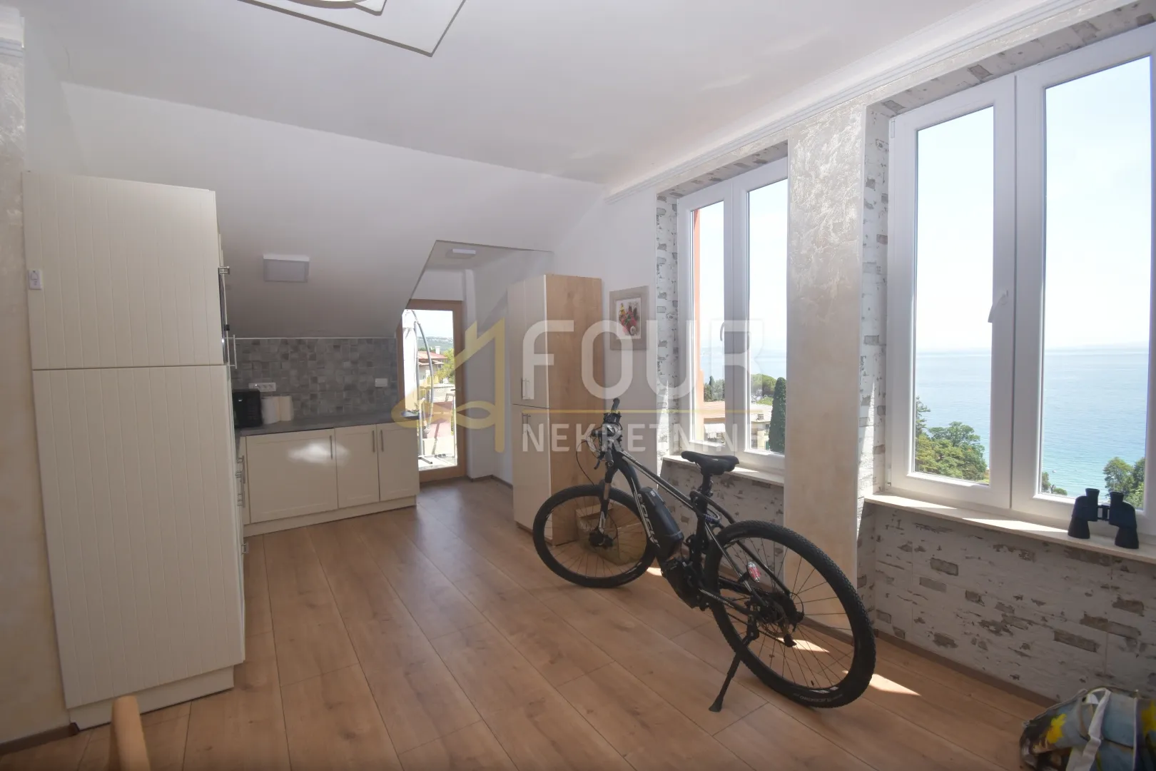 opatija, 70m2 - 3skl, terasa, dodatni studio apartman - slika 4