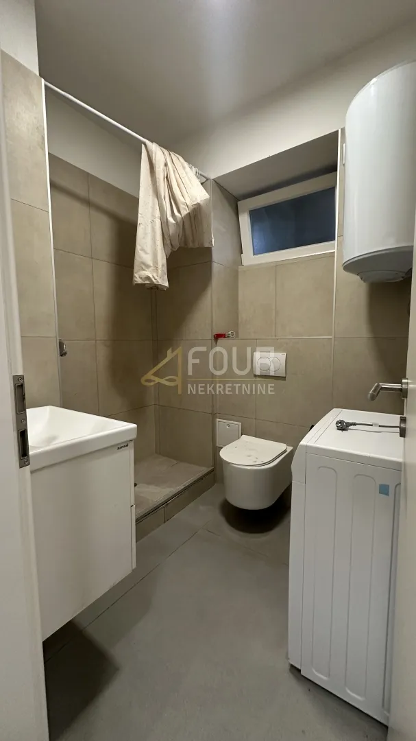 najam, rijeka, mlaka, 3s+db, 70m2 - do 7 radnika - slika 11