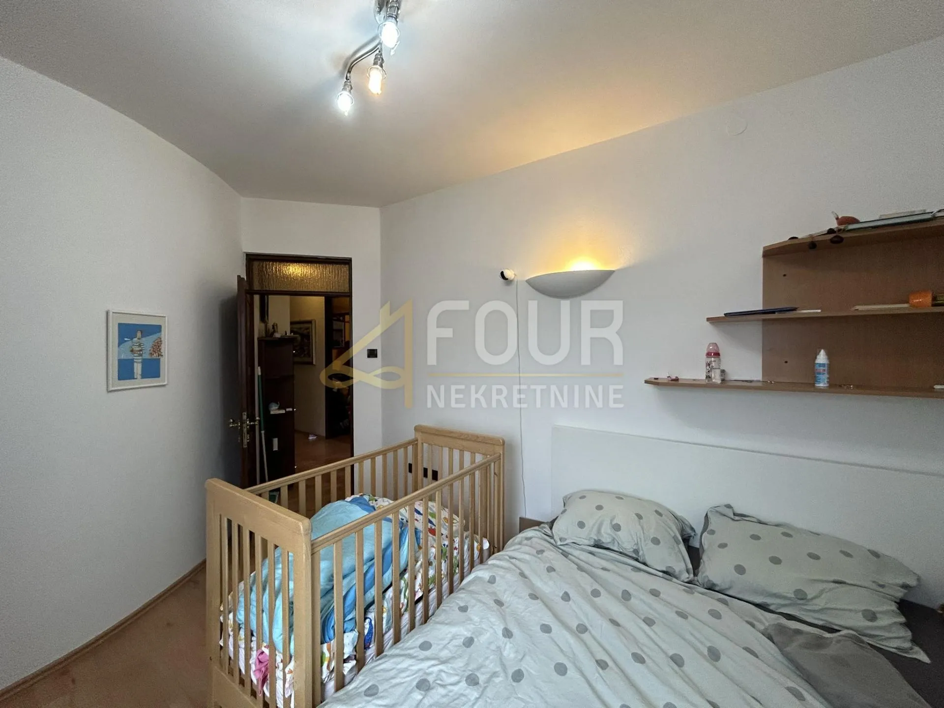 rijeka, zamet, 230m2, samostojeća kuća, konoba, garaža - slika 9