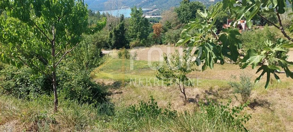 istra, pazin, zemljište 2.600m2 od čega 1.200m2 u građ. zoni - slika 2